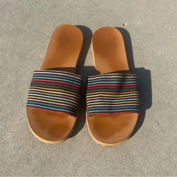 Madewell The Maddie Slide Sandal in Rainbow Stripe - Picture 2 of 6